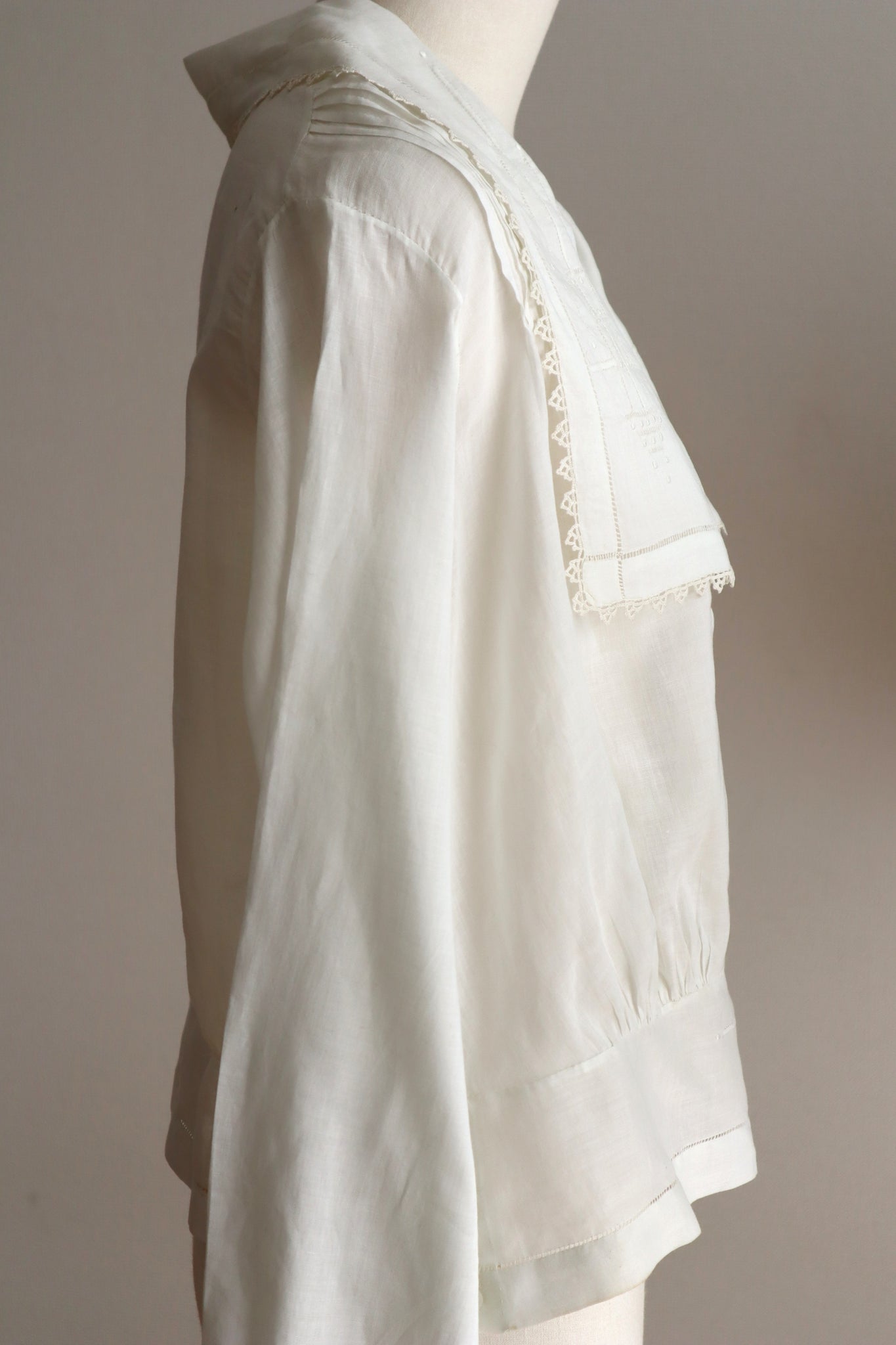 1910s Hand-Sewn White Cotton Drawnwork Sailor Blouse