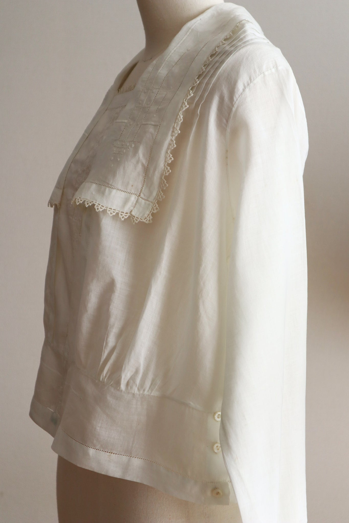 1910s Hand-Sewn White Cotton Drawnwork Sailor Blouse