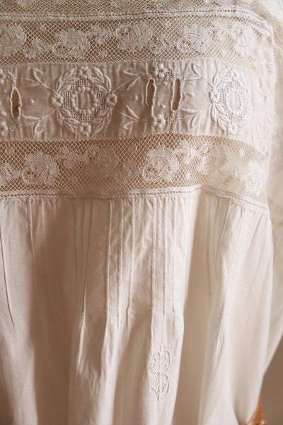 1900s Edwardian Step In