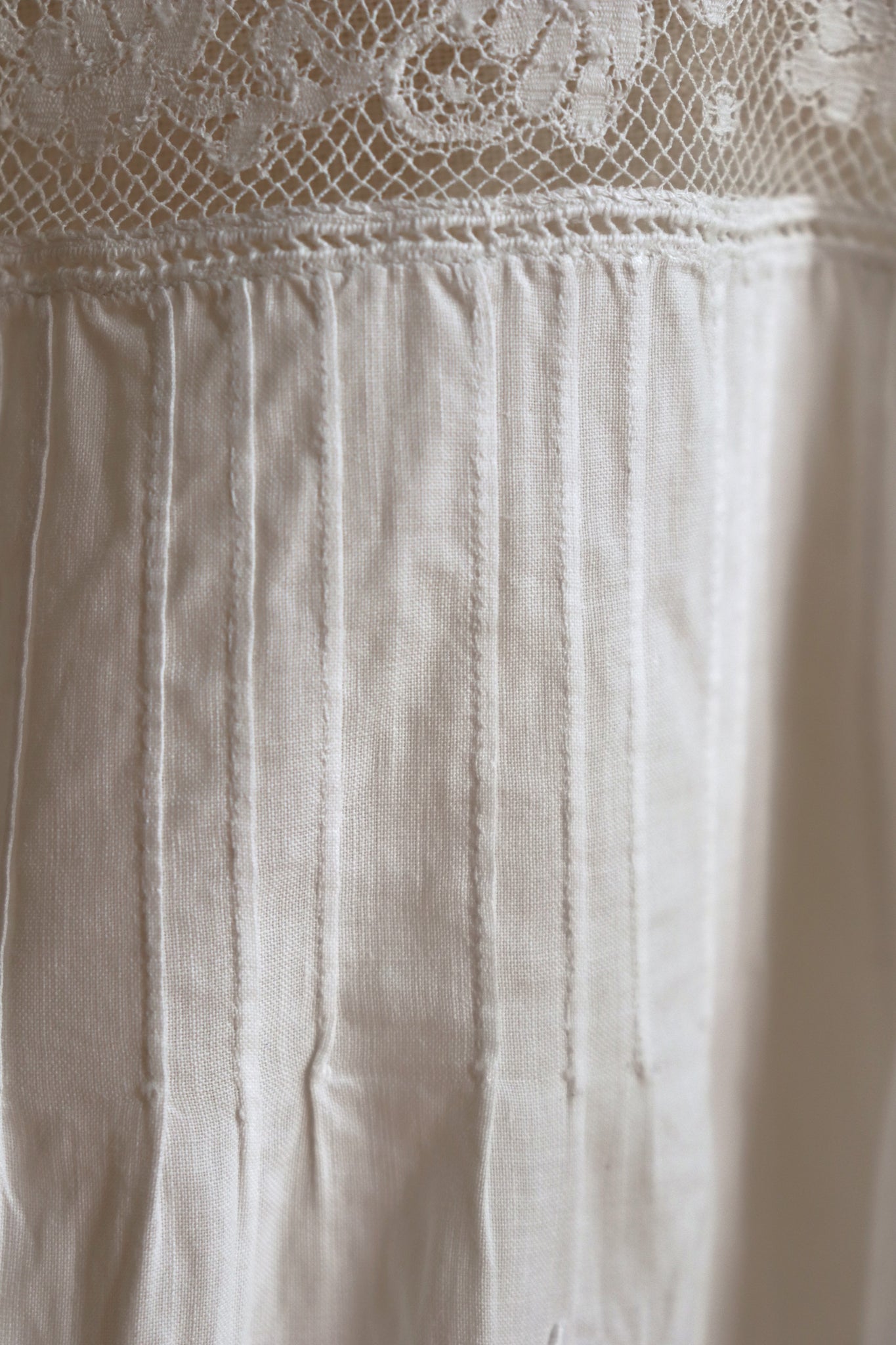 1900s Edwardian Step In