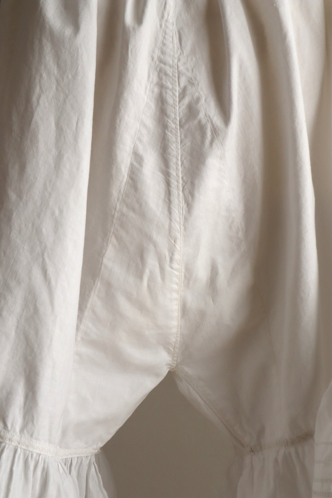 1890s White Cotton Valenciennes Lace Drawers