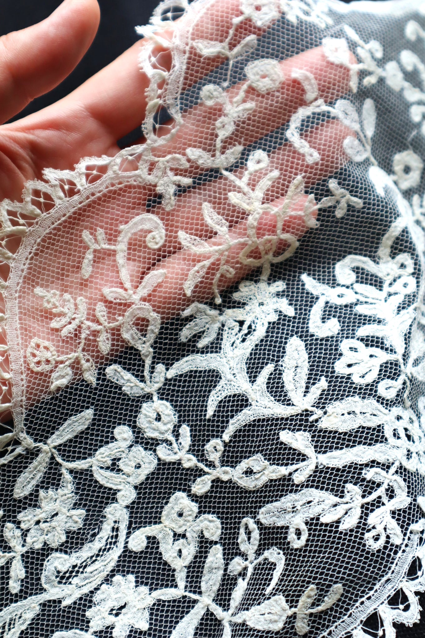 1880s–1900s Victorian Brussels Appliqué Lace Fall Cap