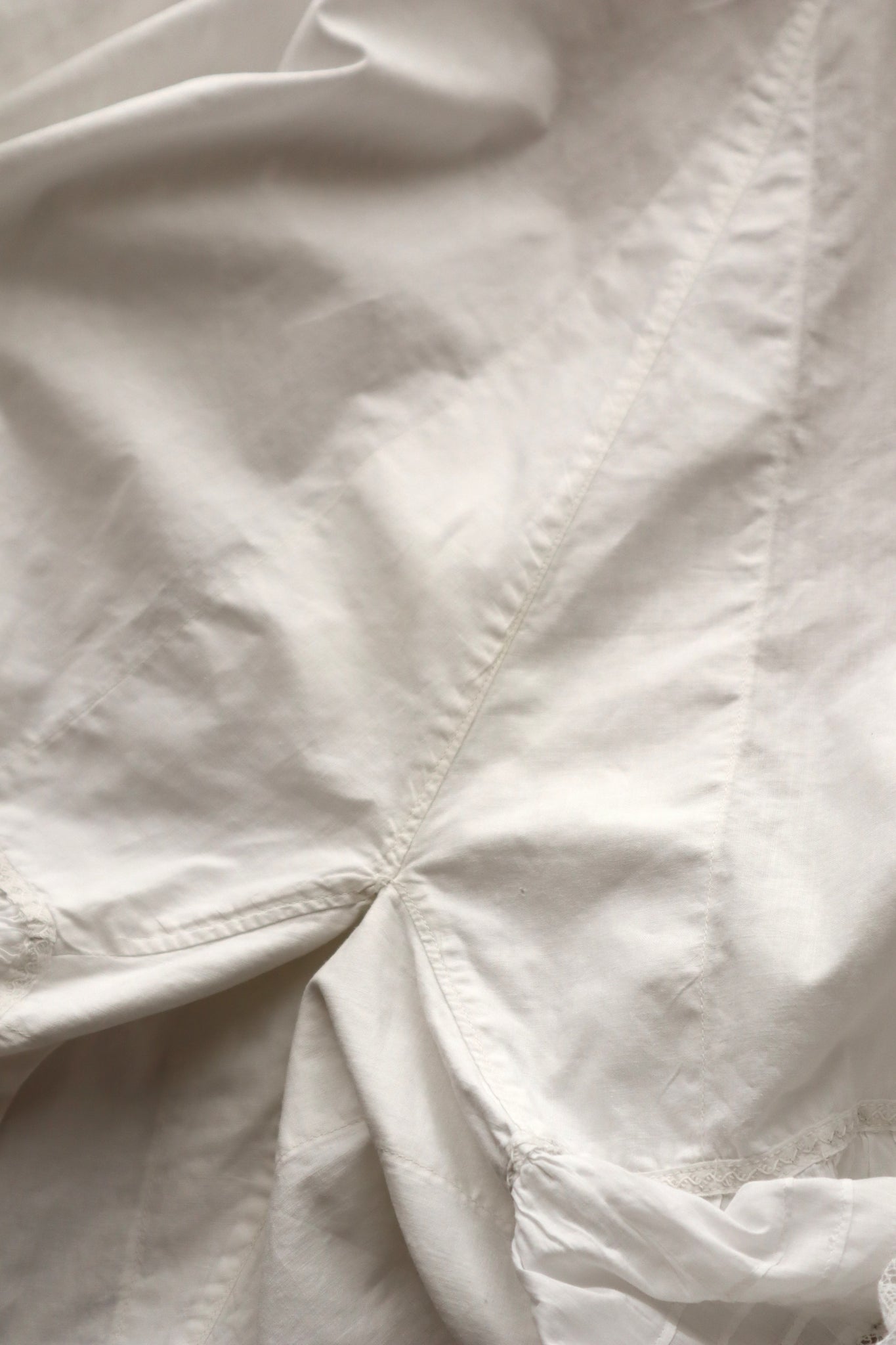1890s White Cotton Valenciennes Lace Drawers