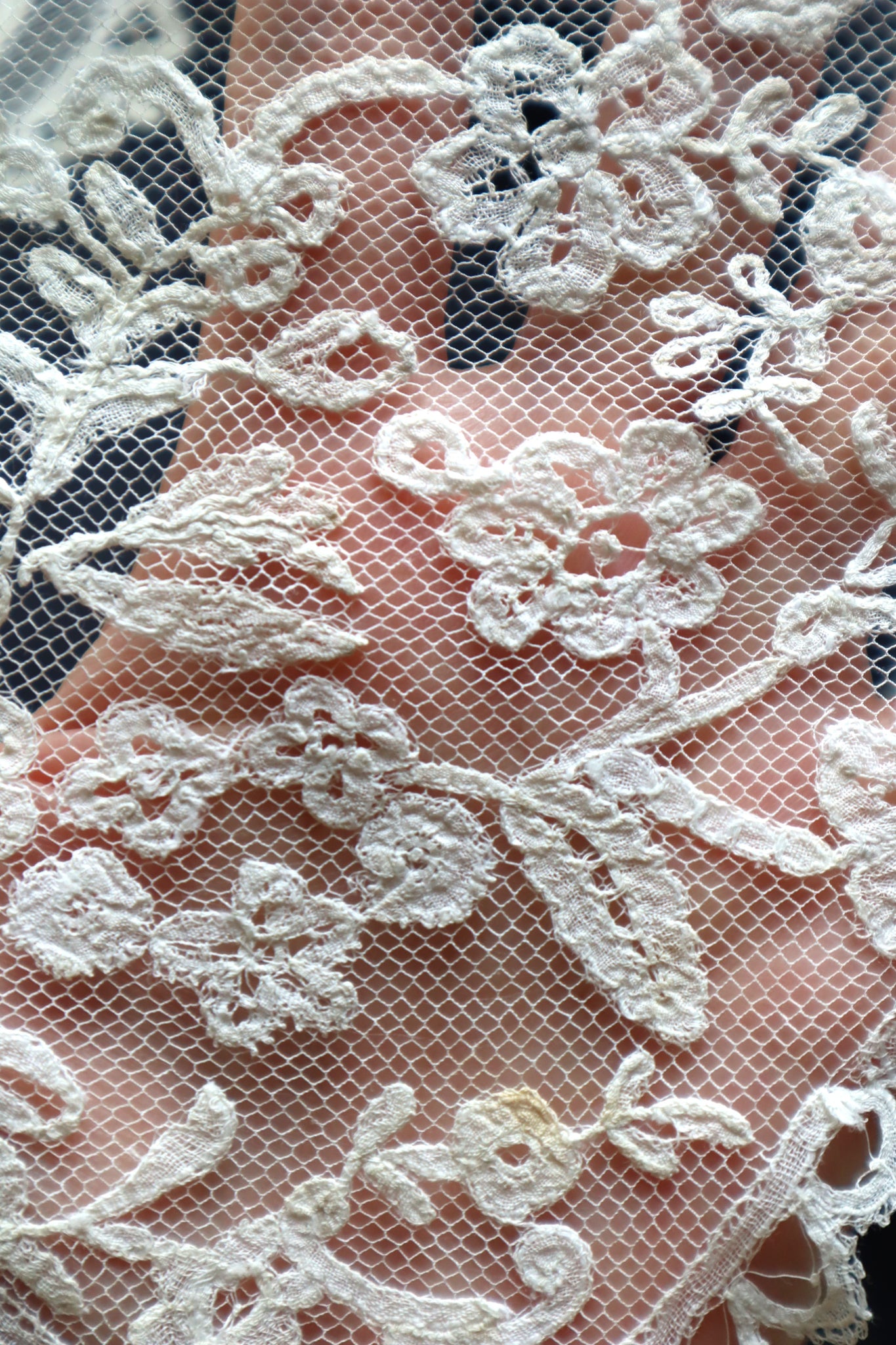 1880s–1900s Victorian Brussels Appliqué Lace Fall Cap