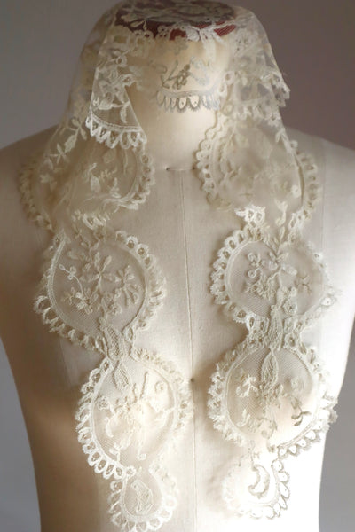 1880s–1900s Victorian Brussels Appliqué Lace Fall Cap
