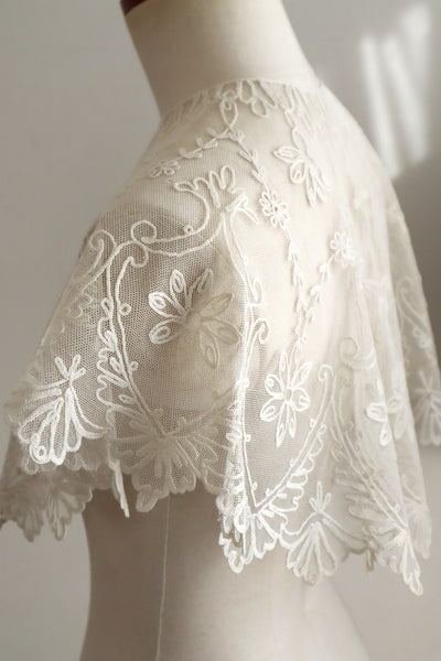 1920s French Tambour Embroidered Cotton Tulle Cape Collar