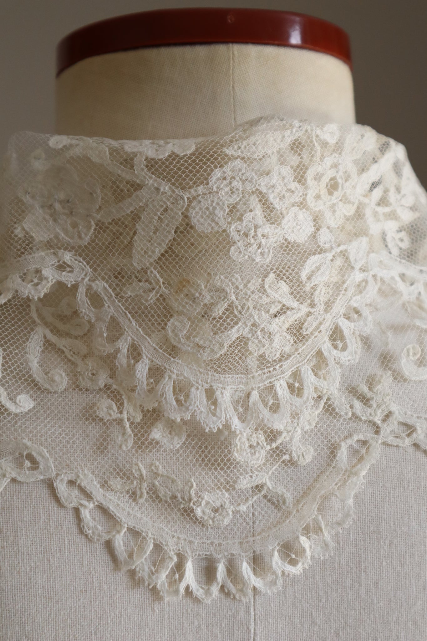 1880s–1900s Victorian Brussels Appliqué Lace Fall Cap