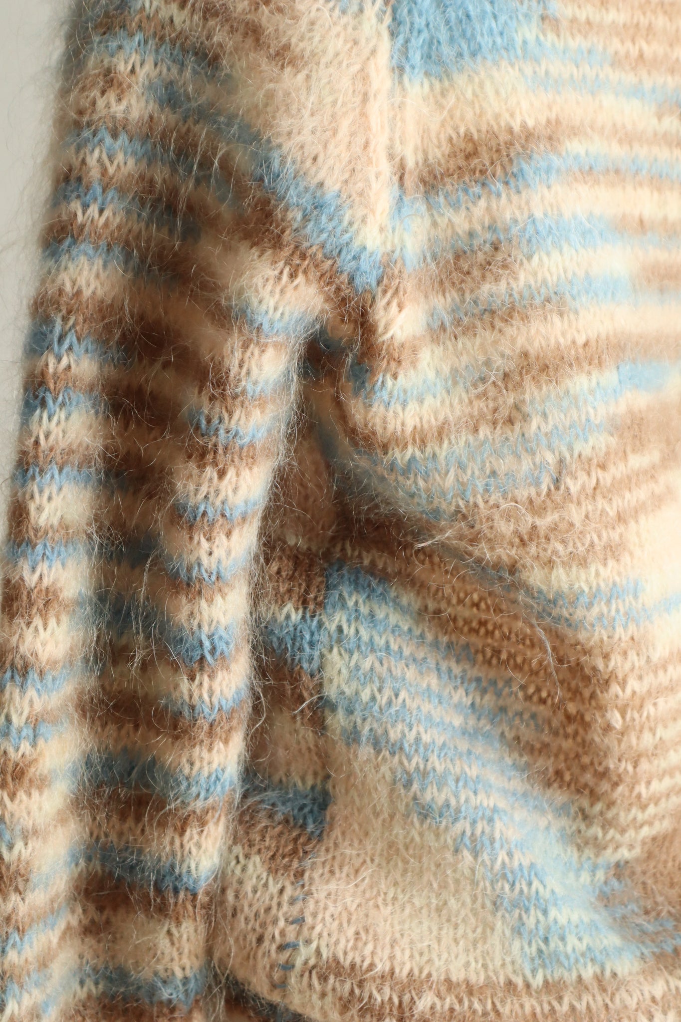 1980s Hand-Knit Soft Mohair Sweater