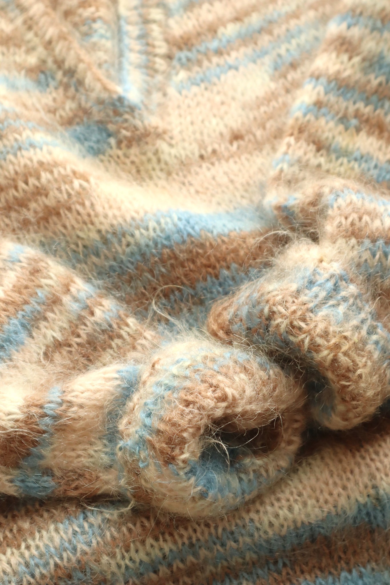 1980s Hand-Knit Soft Mohair Sweater