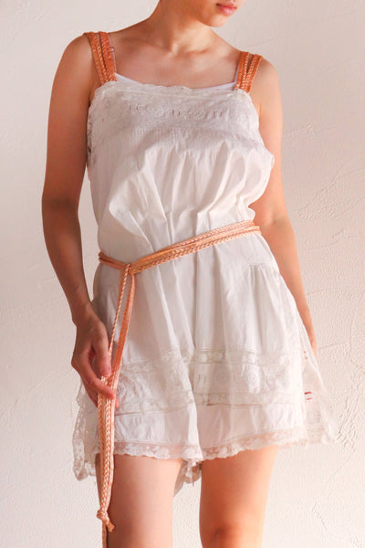 1900s Edwardian Step In