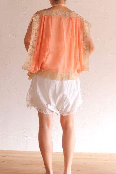 1920s Silk Bed Jacket