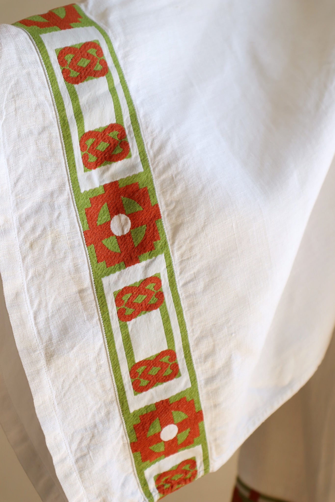 1950s White Linen Church Smock