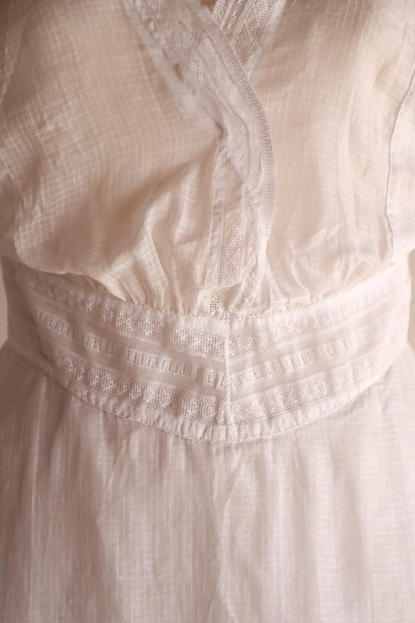 1900s Edwardian Pigeon Breast Cotton Day Dress