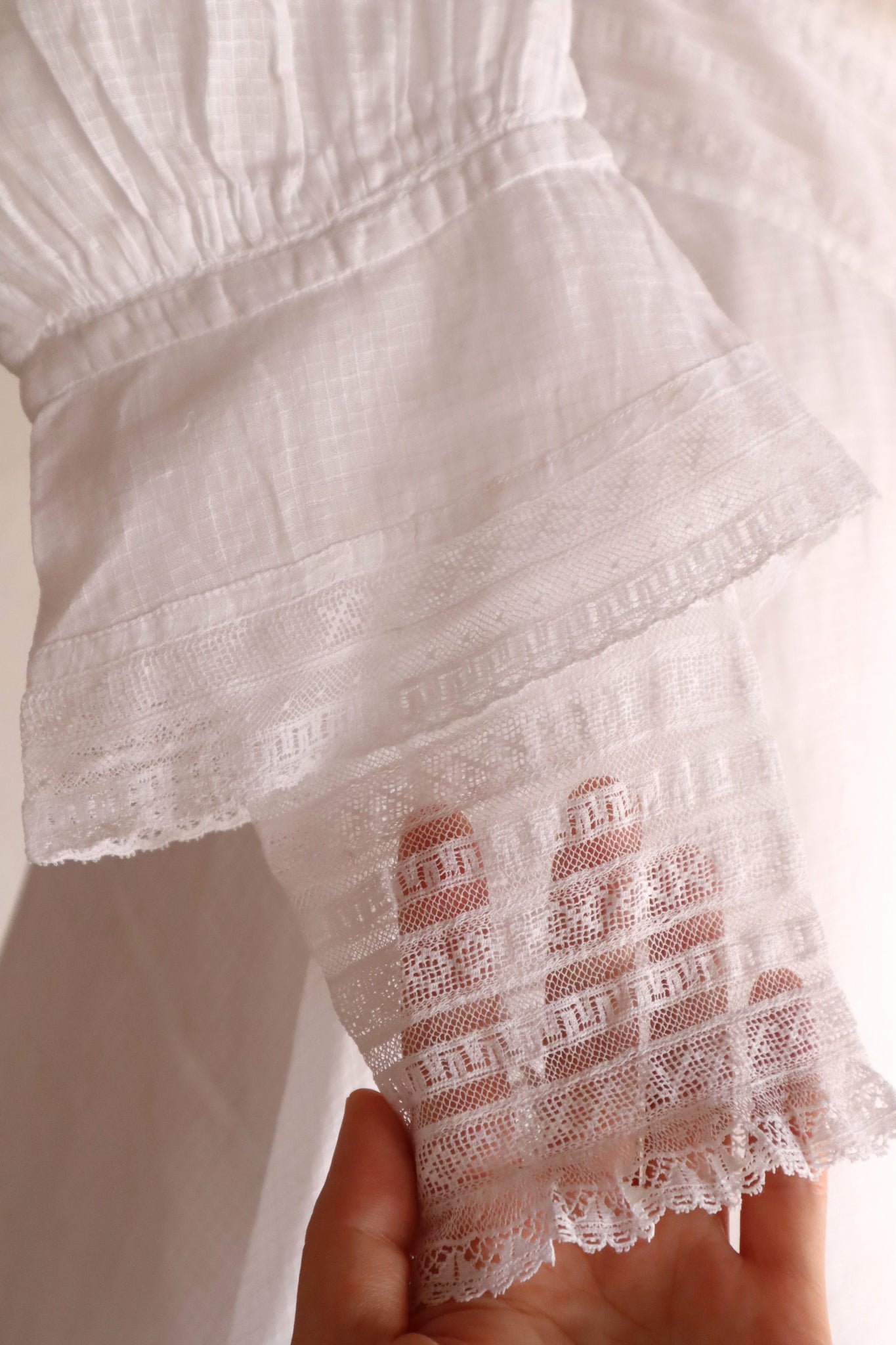 1900s Edwardian Pigeon Breast Cotton Day Dress