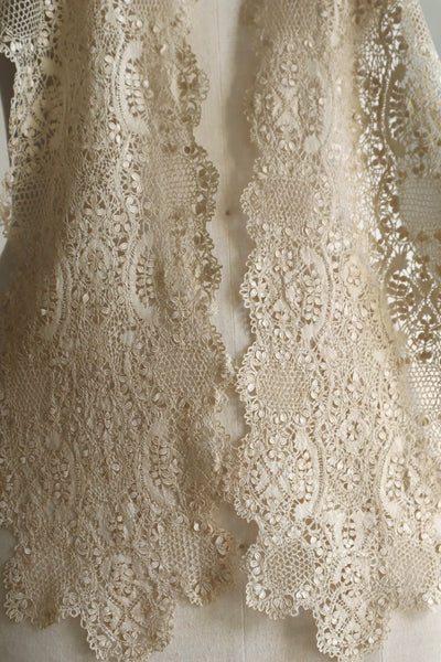 1900s Silk Maltese Lace Shawl