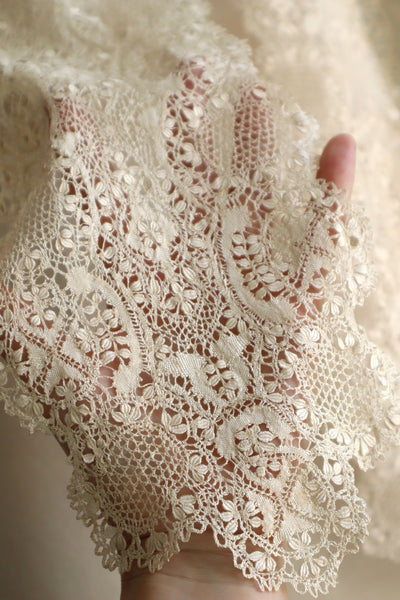 1900s Silk Maltese Lace Shawl