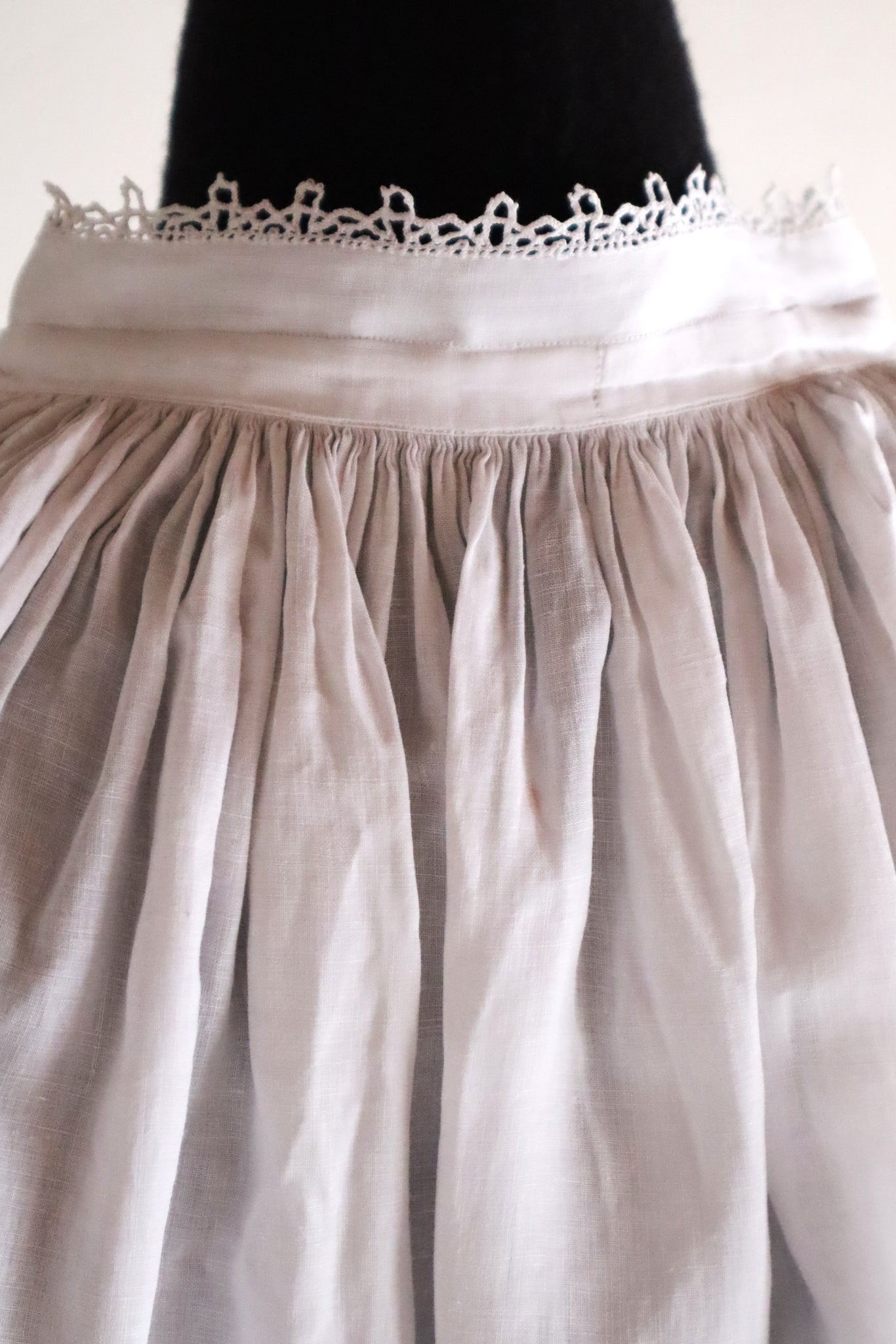 1900s French Handworked Filet Lace Church Cotta