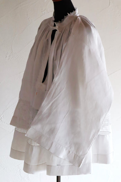1900s French Handworked Filet Lace Church Cotta