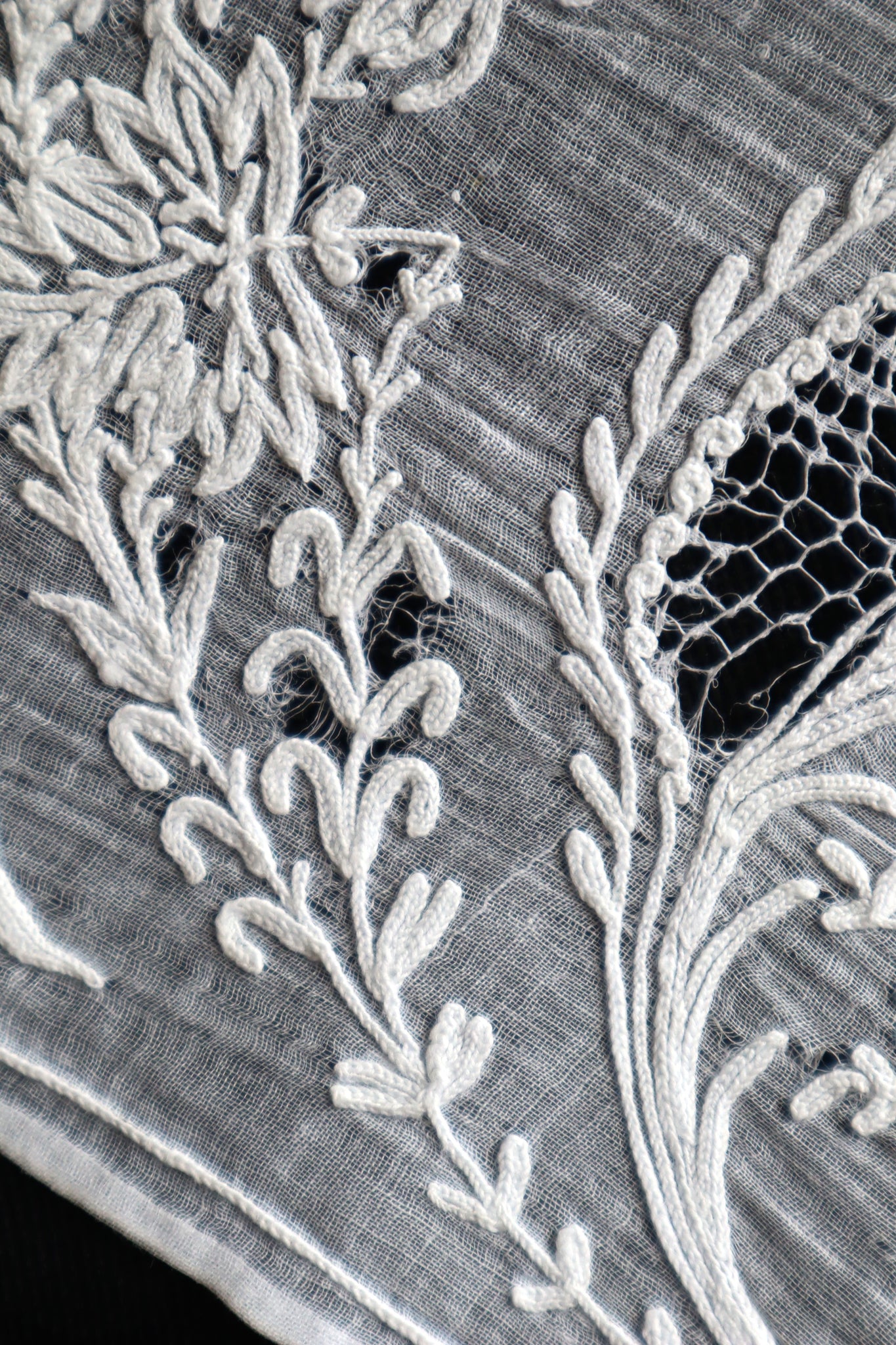19th Tambour Embroidery Muslin Fitchu
