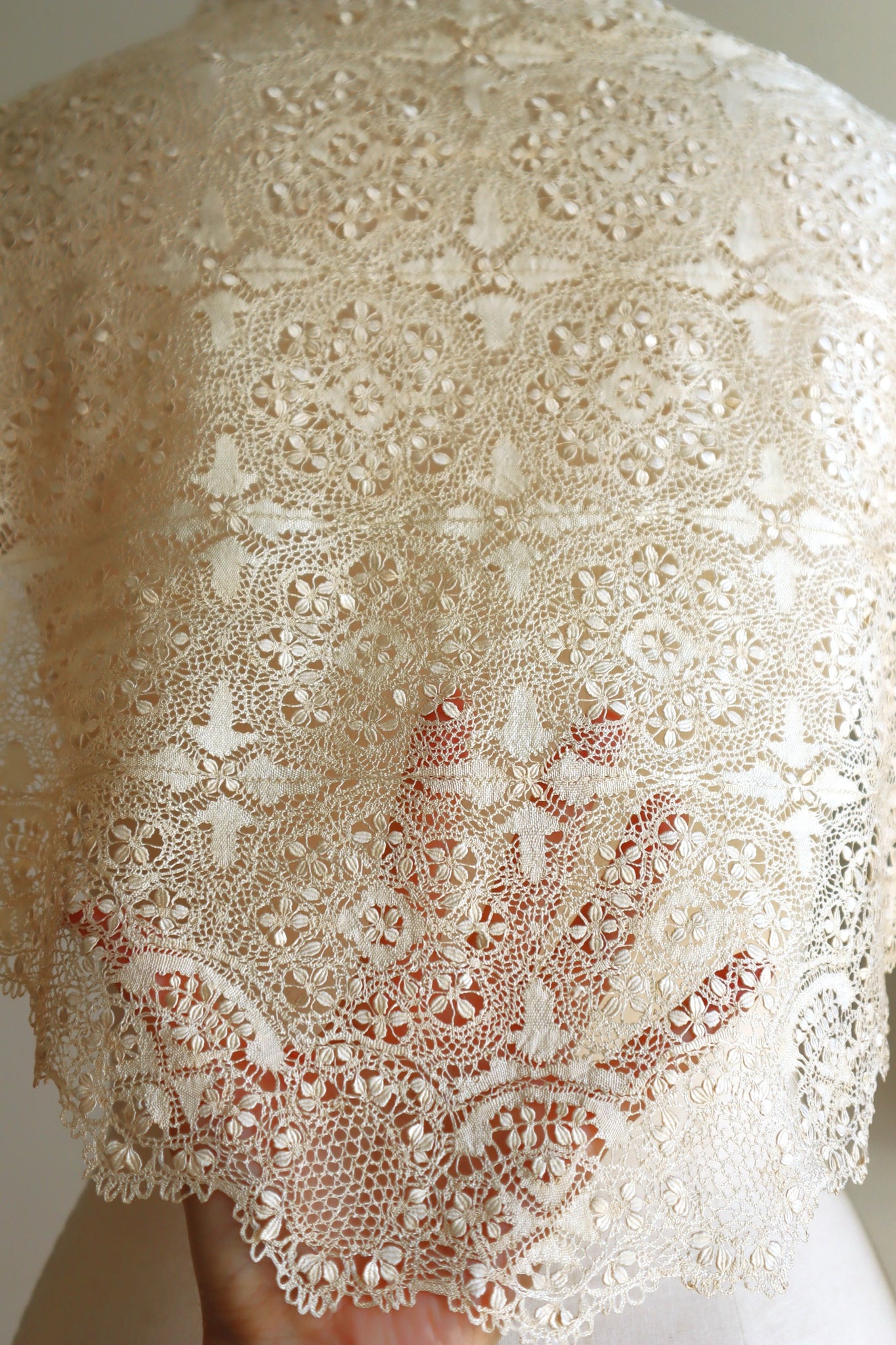 1900s Silk Maltese Lace Shawl