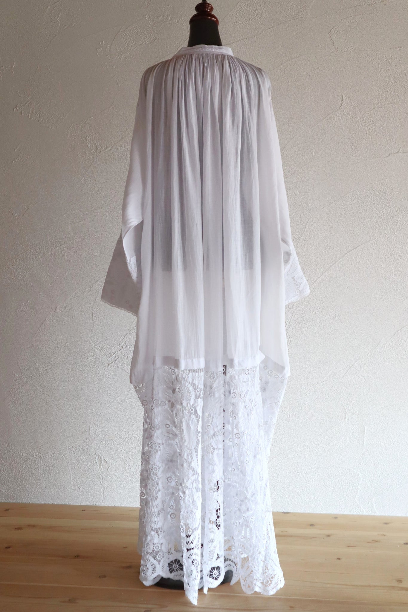 1900s French Handworked Batten Lace Church Surplice