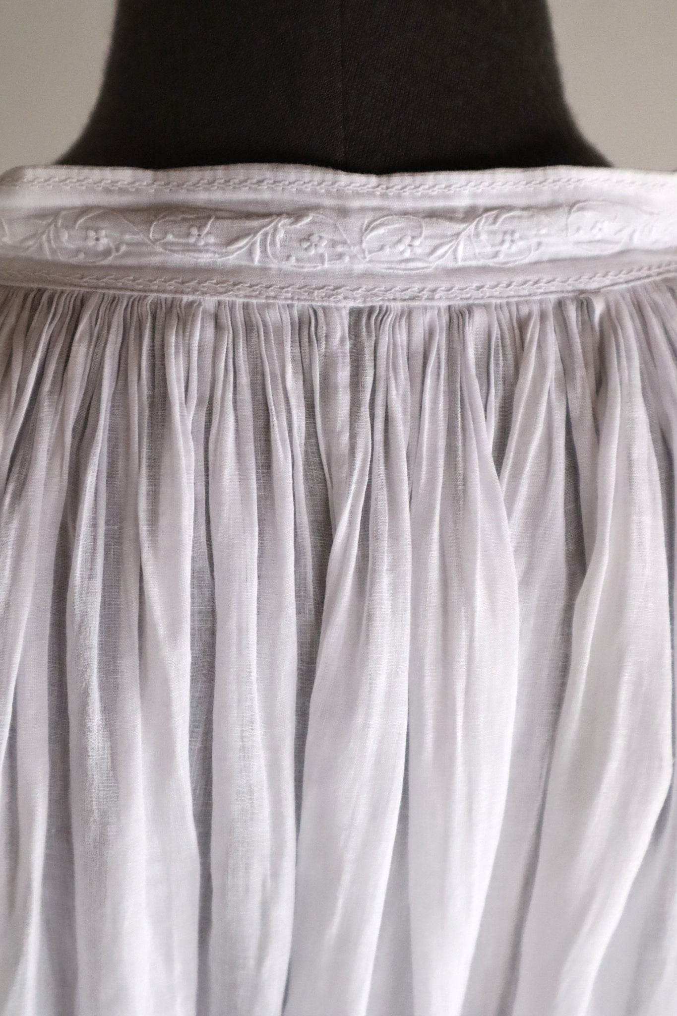 1900s French Handworked Batten Lace Church Surplice