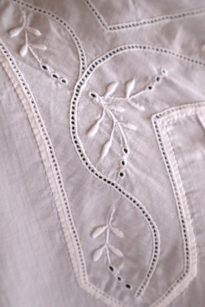 1900s French Hand-Sewn White Cotton Dress