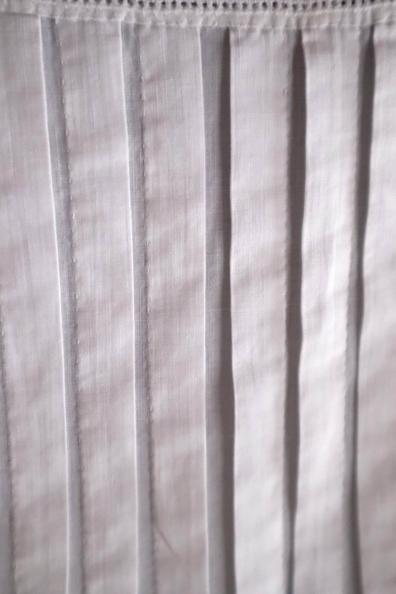 1900s French Hand-Sewn White Cotton Dress