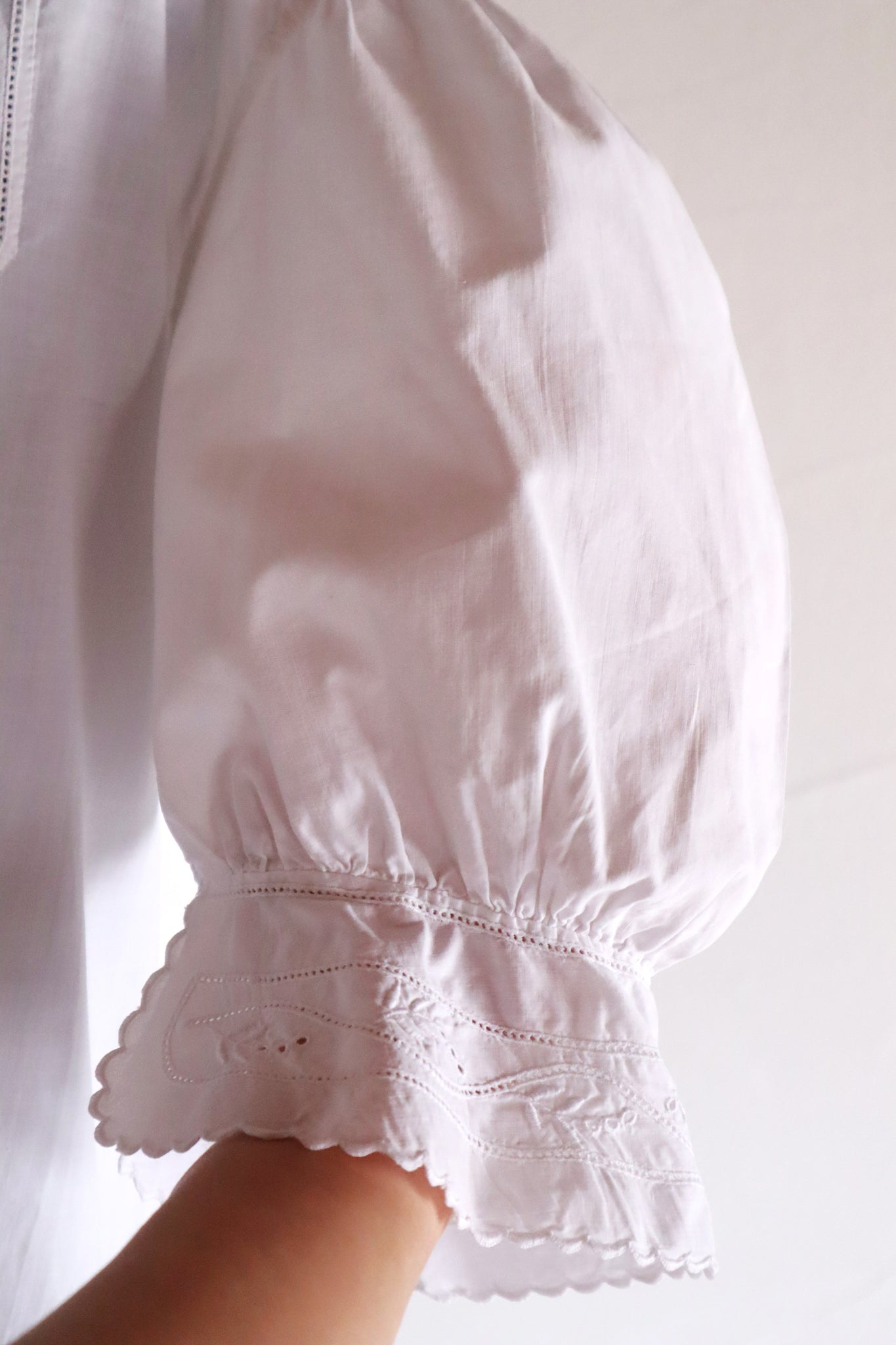 1900s French Hand-Sewn White Cotton Dress