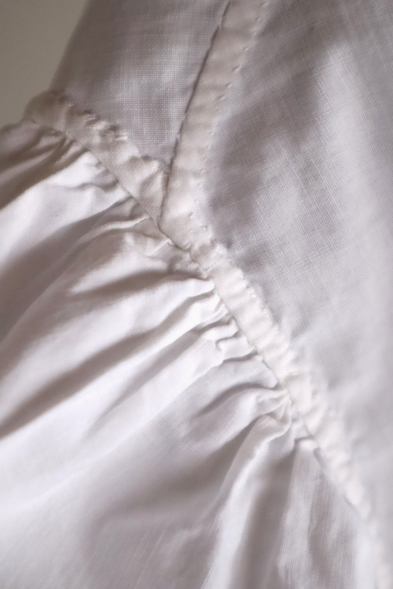 1900s French Hand-Sewn White Cotton Dress