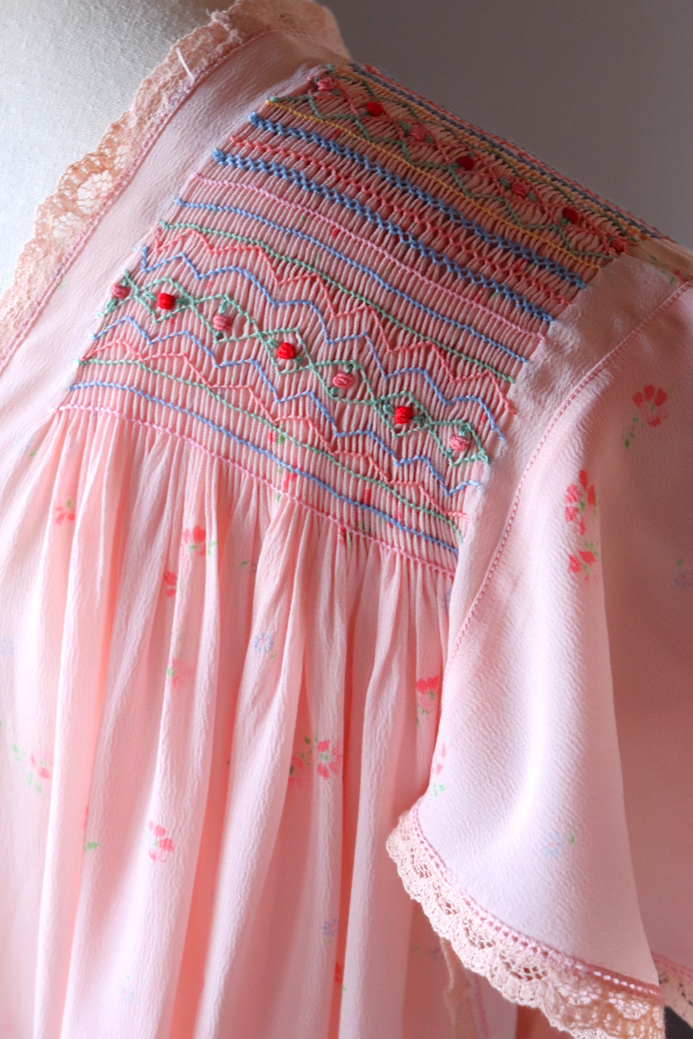 1940s Hand Smocking Dress