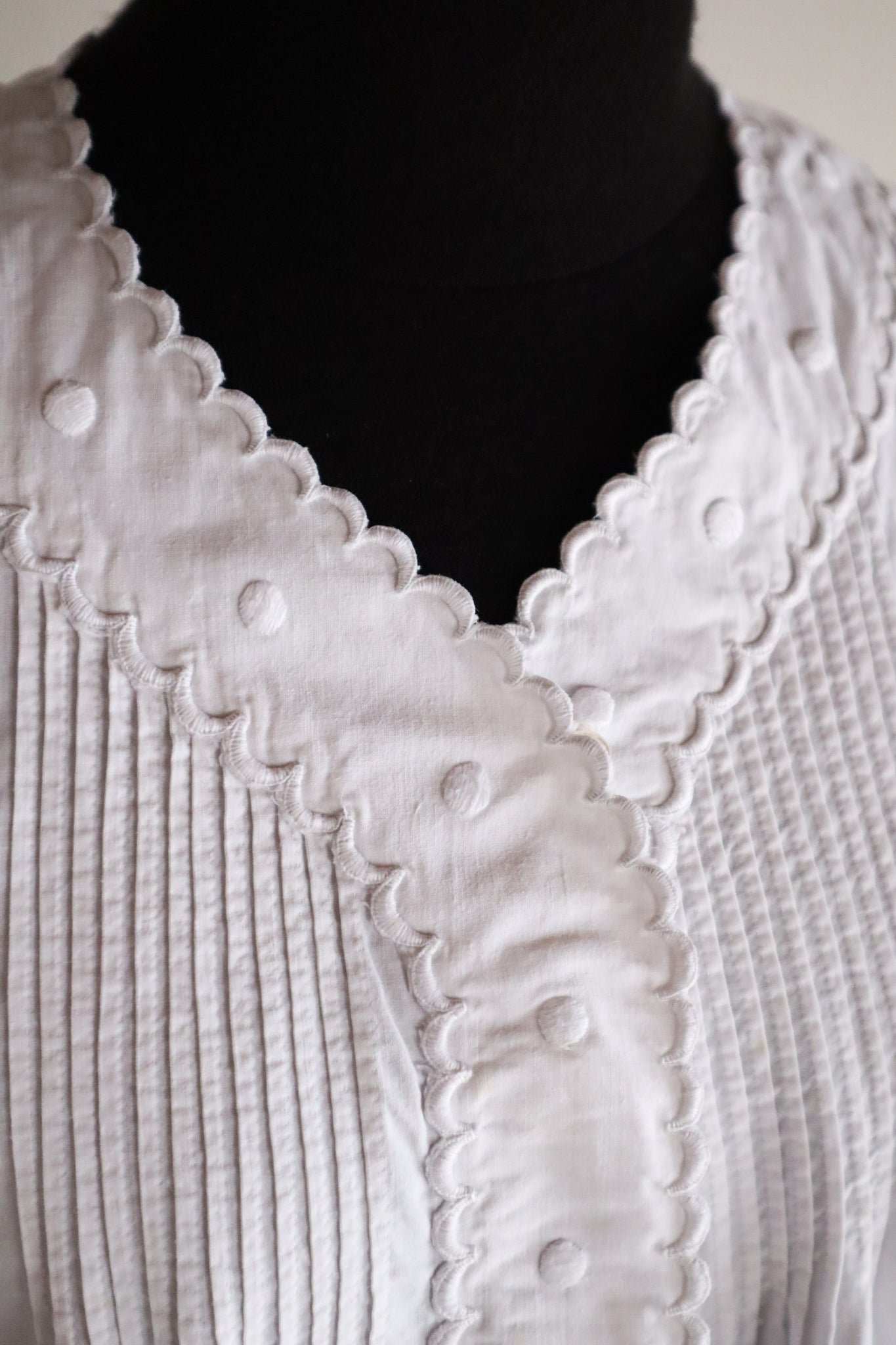 1900s French Hand-Sewn White Cotton Monogrammed Day Dress