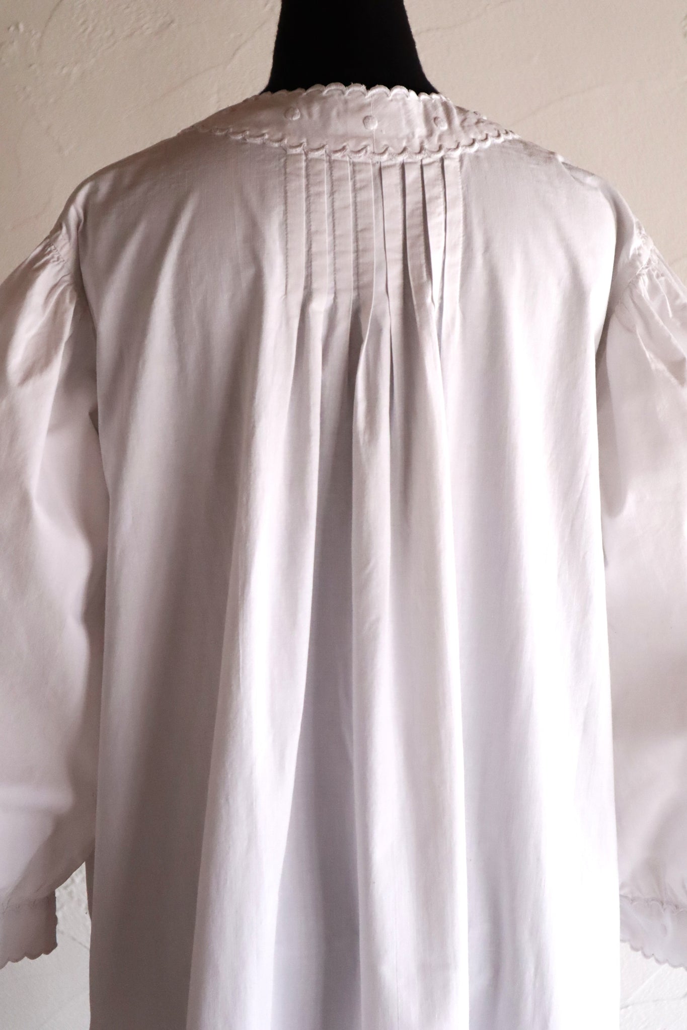 1900s French Hand-Sewn White Cotton Monogrammed Day Dress