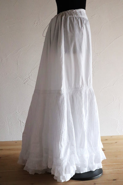 1900s French Valenciennes Lace Layered Cotton Petticoat Skirt