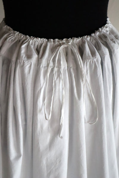 1900s French Valenciennes Lace Layered Cotton Petticoat Skirt