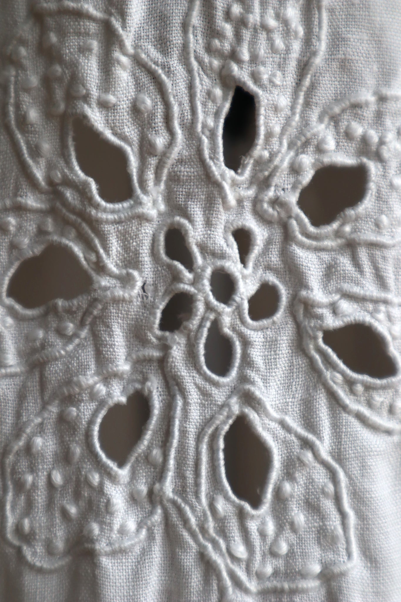 1900s Hand Embroidered White Linen Dress M