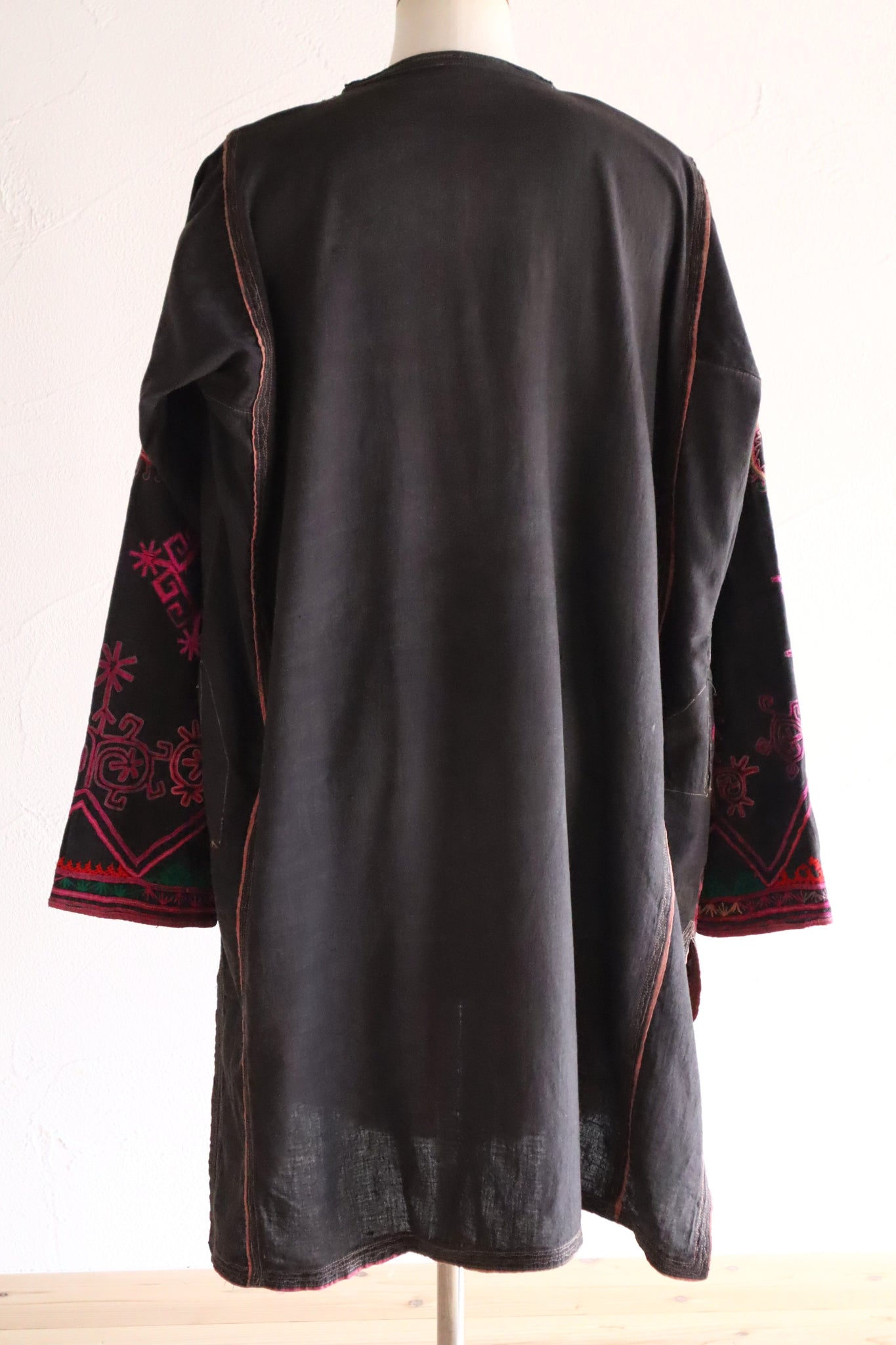1930s Kohistani Hand Embroidered Tribal Tunic with Magenta Silk Stitching