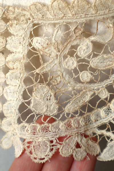 19th Brussels Duchesse Bobbin Lace Collar