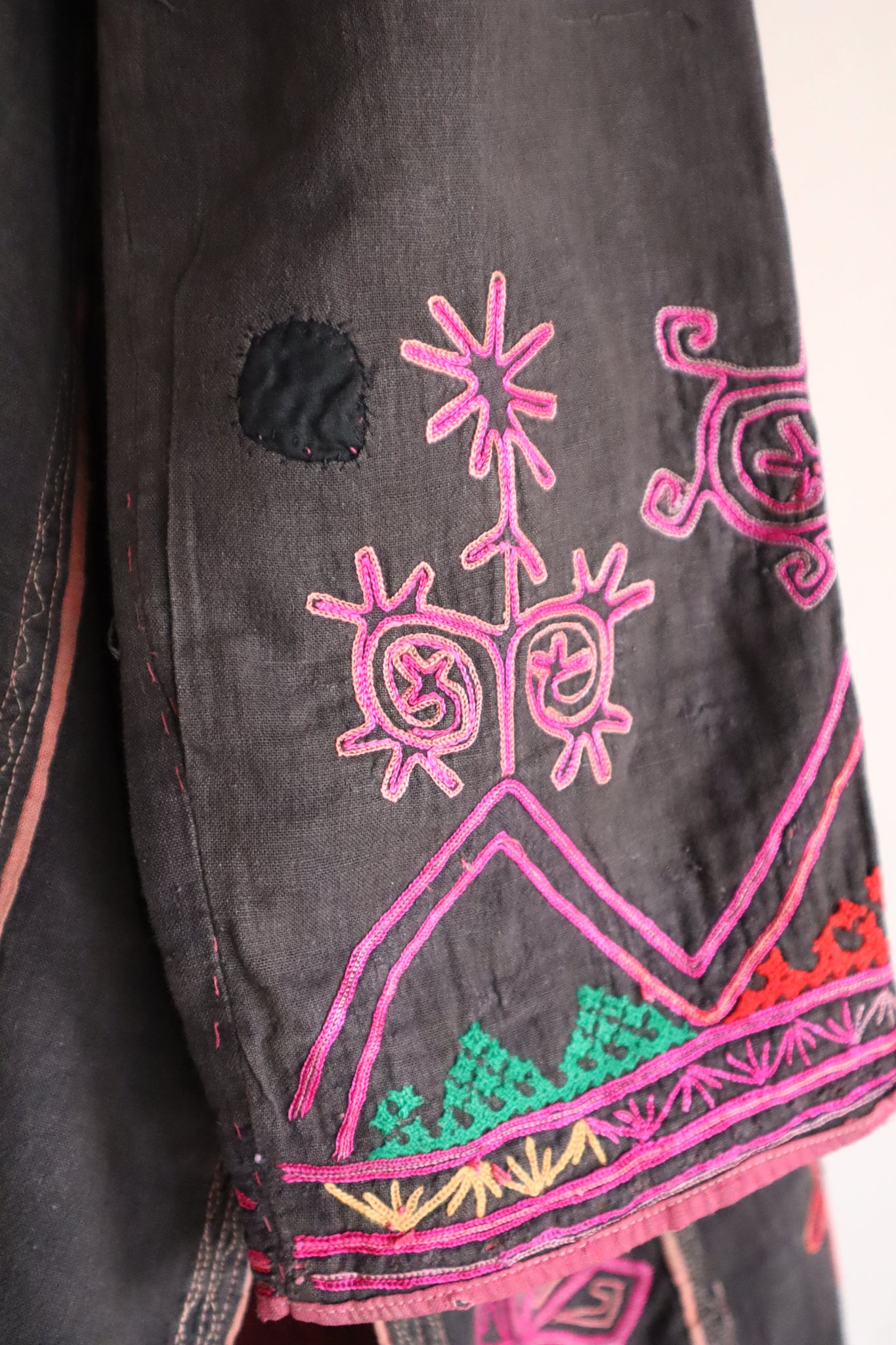1930s Kohistani Hand Embroidered Tribal Tunic with Magenta Silk Stitching