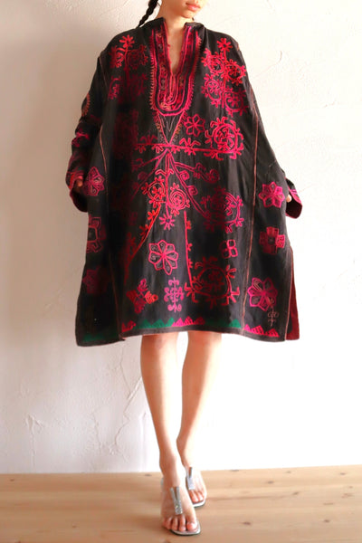 1930s Kohistani Hand Embroidered Tribal Tunic with Magenta Silk Stitching