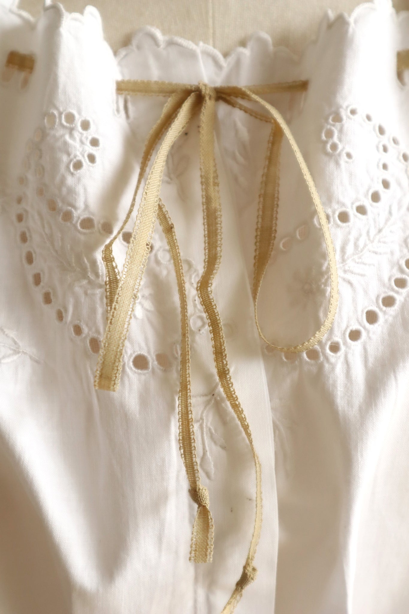 1910s Scalloped Embroidered Hand Sewn Corset Cover