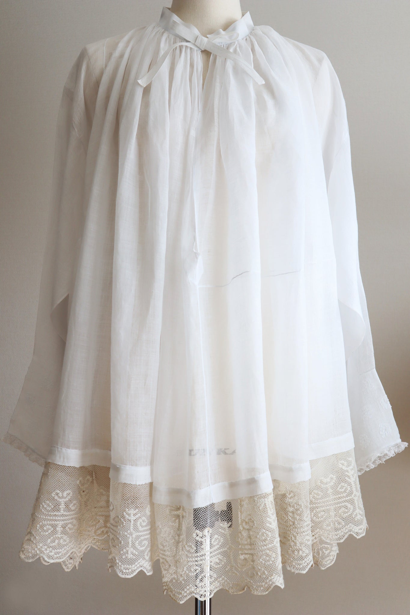 1900s Cross Lace Church Smock