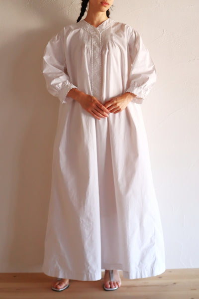 1900s French Hand-Sewn White Cotton Monogrammed Day Dress
