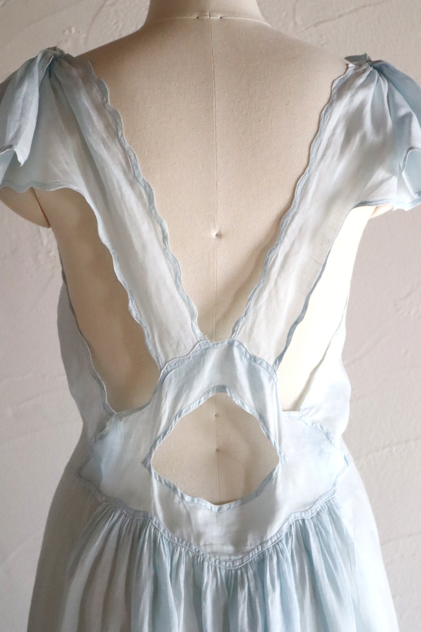 1940s Pale Blue Cotton Dress