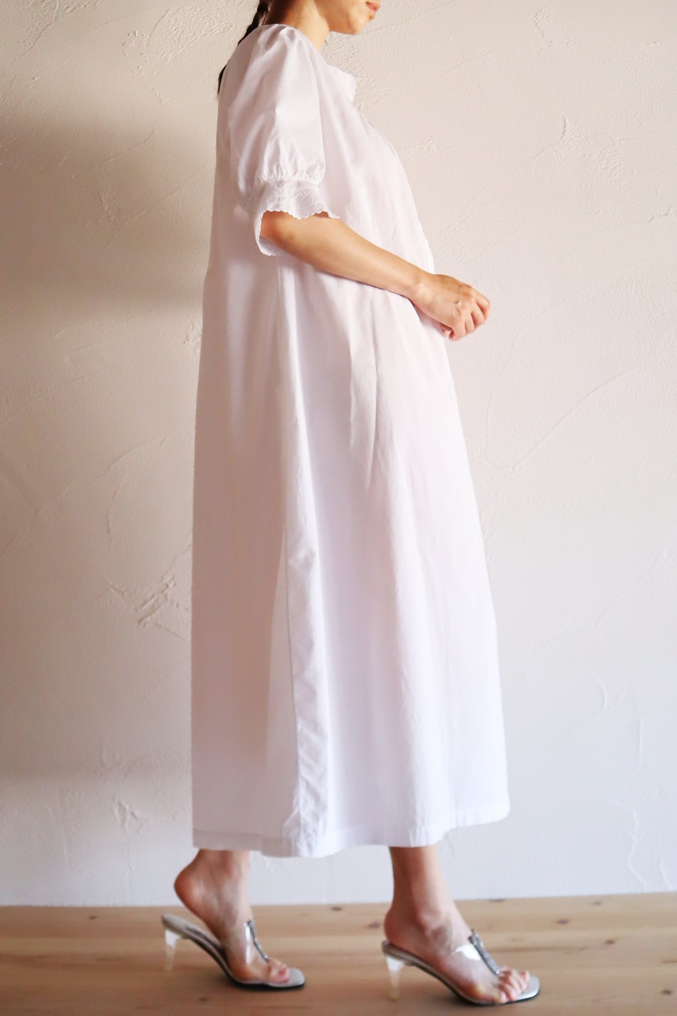 1900s French Hand-Sewn White Cotton Dress