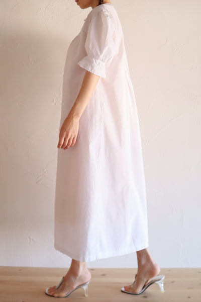 1900s French Hand-Sewn White Cotton Dress