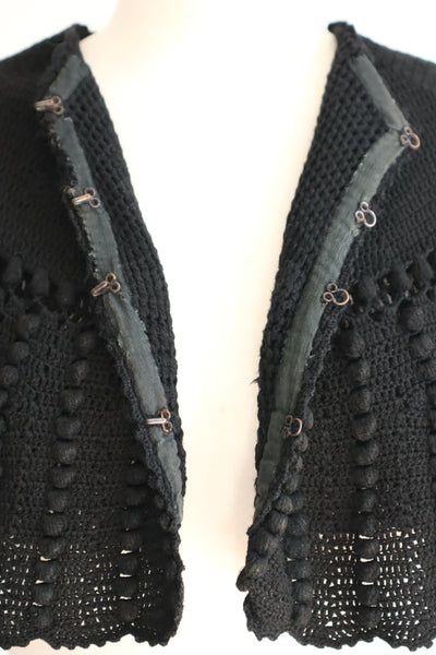 19th Black Wool Capelet