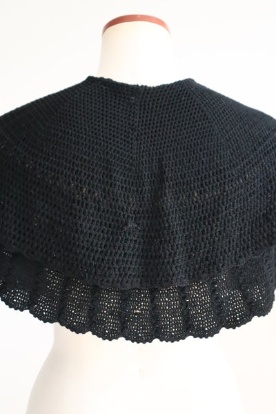 19th Black Wool Capelet