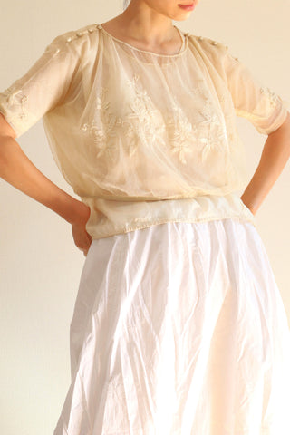 1900s Embroidered Tulle Blouse With Silk Inner
