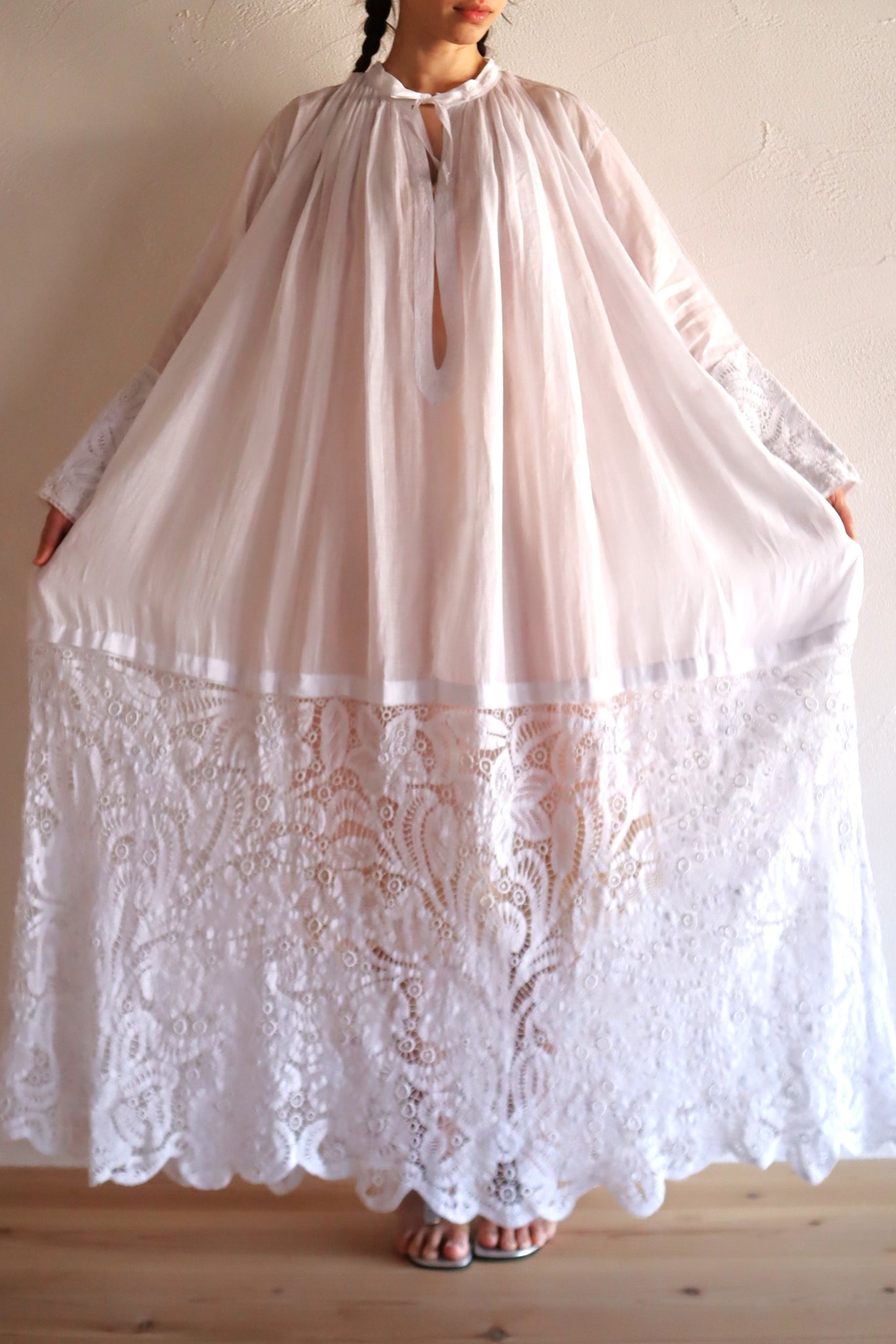 1900s French Handworked Batten Lace Church Surplice